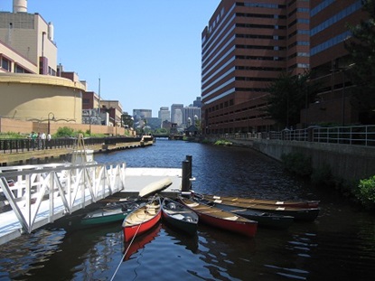 Canoe's at Broad Canal