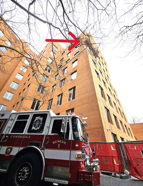 Rescue 1 staged in front of high-rise building with construction workers trapped in a disabled scaffolding -  Mar302026