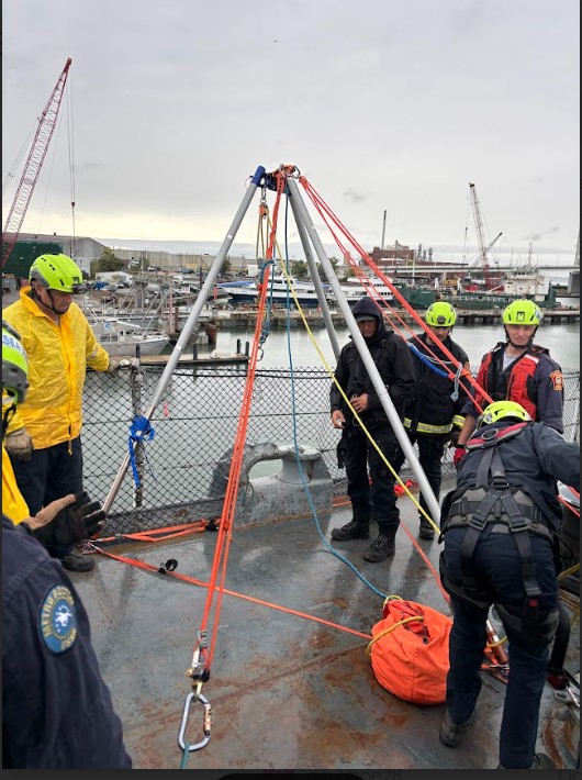 USS Salem Tech Rescue Ex - 8 Oct 2025 - 5