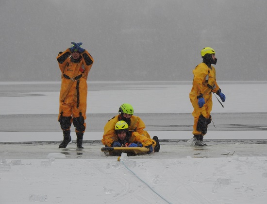Surface Ice Rescue training - 5