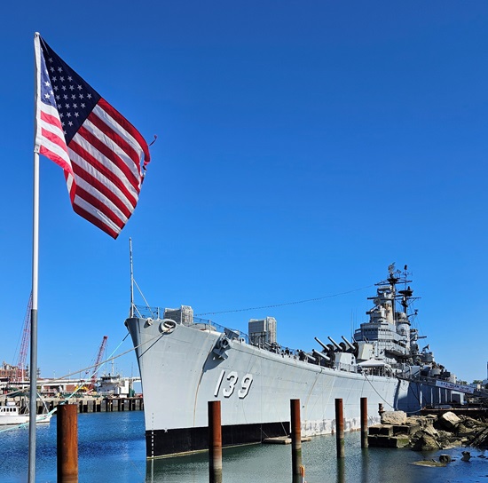 USS Salem Technical Rescue Exercise at Quincy Shipyard - Fire ...